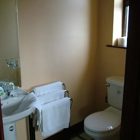 Castleview Golf Course Bed & Breakfast 3*
