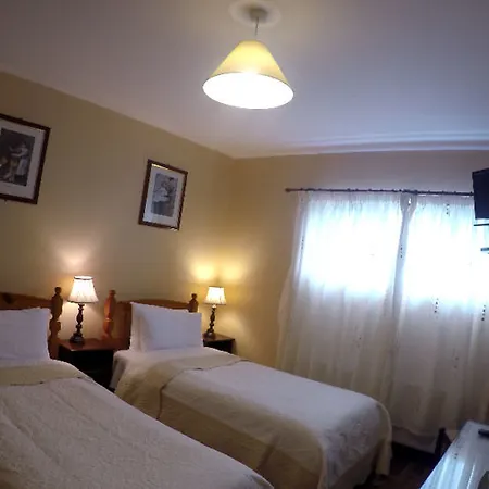 Bed & Breakfast Castleview Golf Course 3*